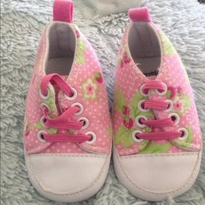 Cutie pie 3 - 6 months shoes